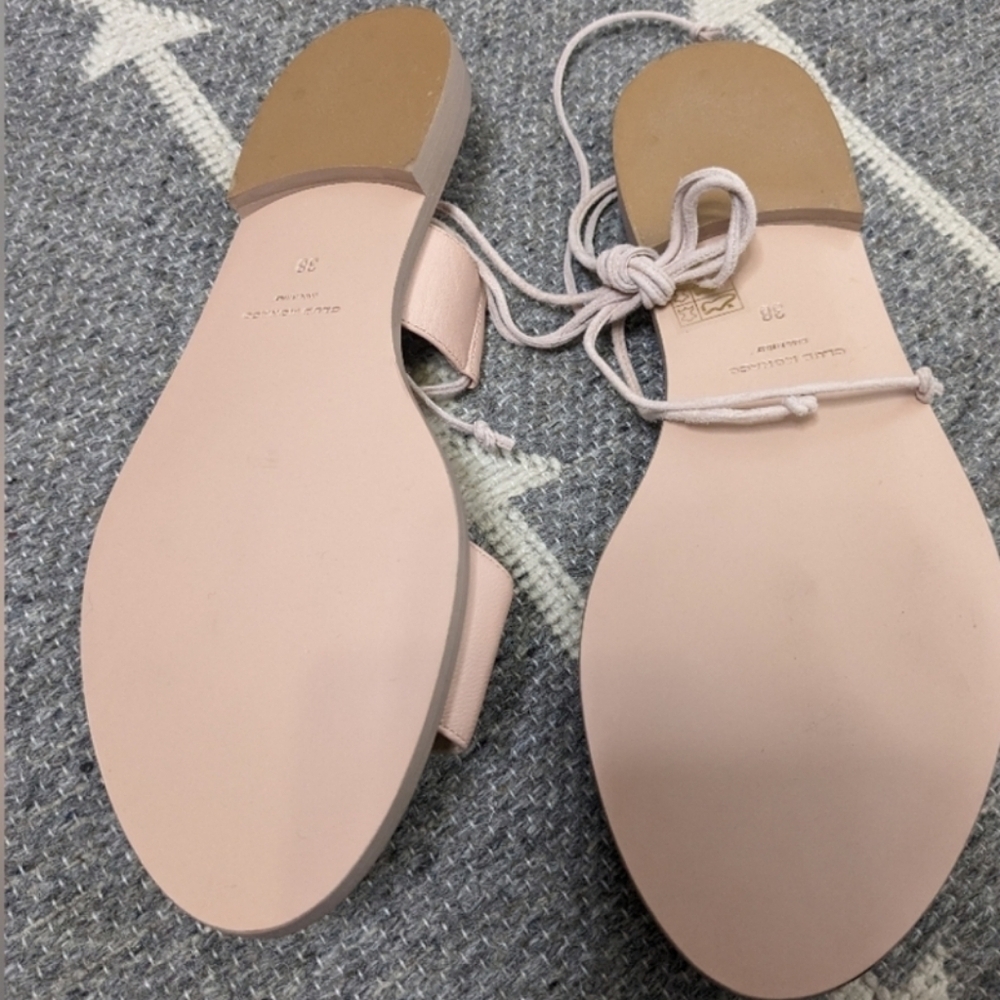 Club Monaco Cream Minimalist Sandals - Picture 5 of 6